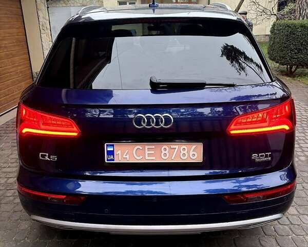 Синій Ауді Ку 5, об'ємом двигуна 2 л та пробігом 125 тис. км за 23500 $, фото 6 на Automoto.ua