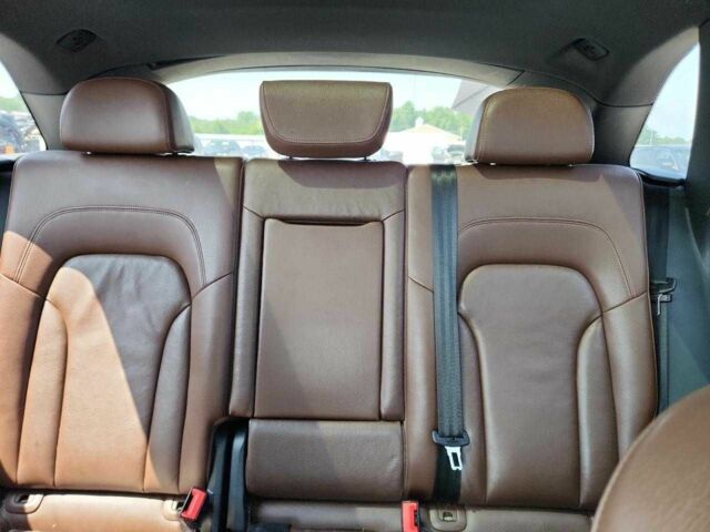 Синий Ауди Ку 5, объемом двигателя 2 л и пробегом 71 тыс. км за 4100 $, фото 10 на Automoto.ua