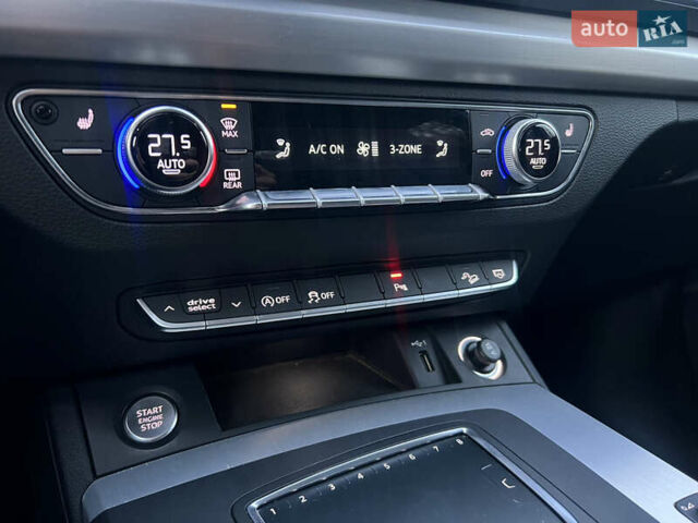 Синій Ауді Ку 5, об'ємом двигуна 2 л та пробігом 167 тис. км за 23700 $, фото 13 на Automoto.ua