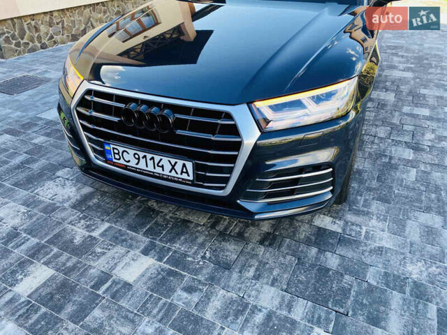 Синий Ауди Ку 5, объемом двигателя 2 л и пробегом 163 тыс. км за 24800 $, фото 1 на Automoto.ua