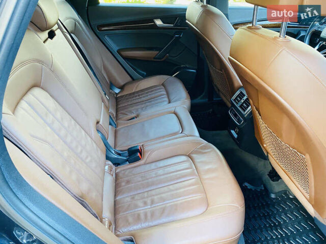 Синий Ауди Ку 5, объемом двигателя 2 л и пробегом 163 тыс. км за 24800 $, фото 22 на Automoto.ua