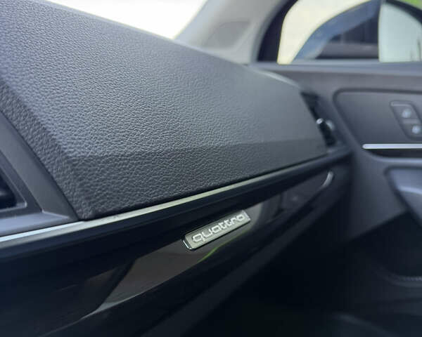 Ауди Ку 5 2017 в Кривом Роге на Automoto.ua Синий Ауди Ку 5, объемом двигателя 1.98 л и пробегом 130 тыс. км за 29800 $, фото 34 на Automoto.ua