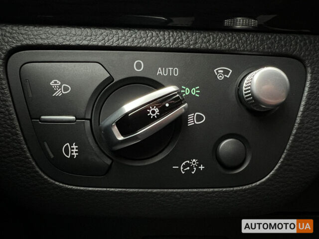 Синий Ауди Ку 5, объемом двигателя 2 л и пробегом 81 тыс. км за 33600 $, фото 21 на Automoto.ua