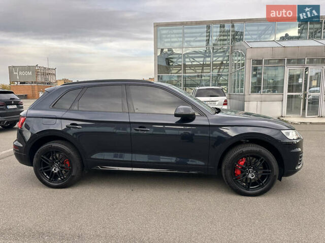 Ауді Ку 5 2017 у Києві на Automoto.ua Синій Ауді Ку 5, об'ємом двигуна 1.98 л та пробігом 123 тис. км за 30000 $, фото 1 на Automoto.ua