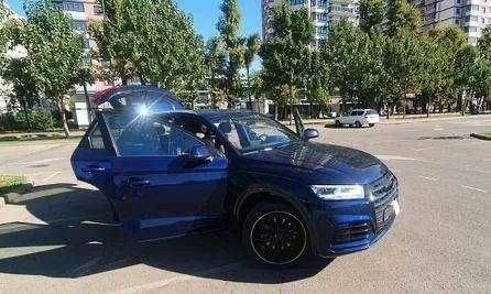 Синий Ауди Ку 5, объемом двигателя 0 л и пробегом 66 тыс. км за 17500 $, фото 9 на Automoto.ua