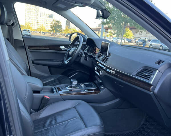 Синий Ауди Ку 5, объемом двигателя 1.98 л и пробегом 135 тыс. км за 24900 $, фото 42 на Automoto.ua