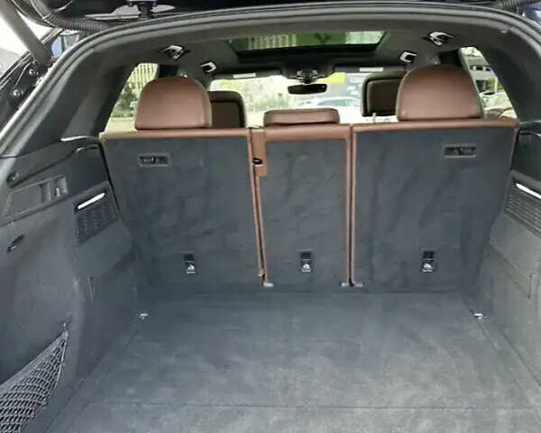 Синій Ауді Ку 5, об'ємом двигуна 1.98 л та пробігом 95 тис. км за 27500 $, фото 9 на Automoto.ua