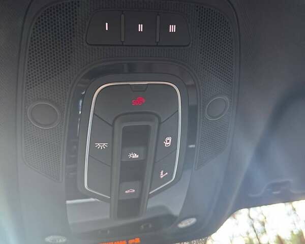 Синій Ауді Ку 5, об'ємом двигуна 1.98 л та пробігом 123 тис. км за 28500 $, фото 11 на Automoto.ua