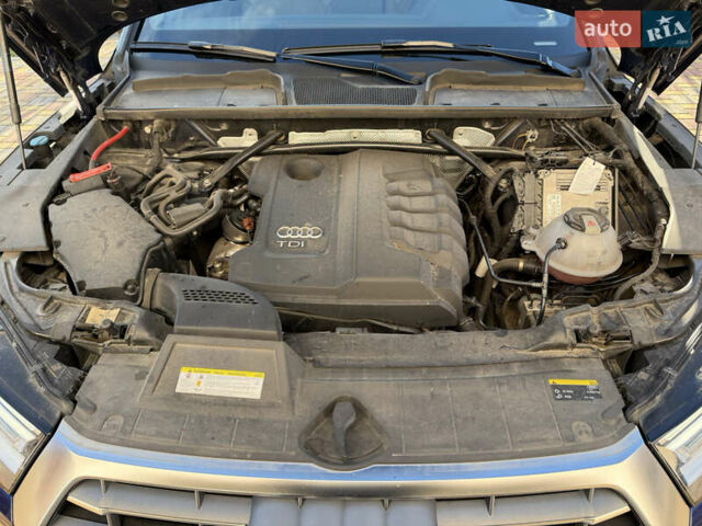 Синий Ауди Ку 5, объемом двигателя 1.97 л и пробегом 113 тыс. км за 37200 $, фото 12 на Automoto.ua