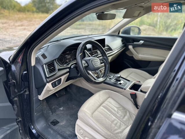 Синій Ауді Ку 5, об'ємом двигуна 1.98 л та пробігом 132 тис. км за 18000 $, фото 11 на Automoto.ua
