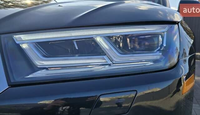 Синий Ауди Ку 5, объемом двигателя 2 л и пробегом 150 тыс. км за 22500 $, фото 32 на Automoto.ua