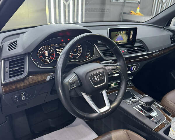 Синий Ауди Ку 5, объемом двигателя 1.98 л и пробегом 129 тыс. км за 24350 $, фото 6 на Automoto.ua