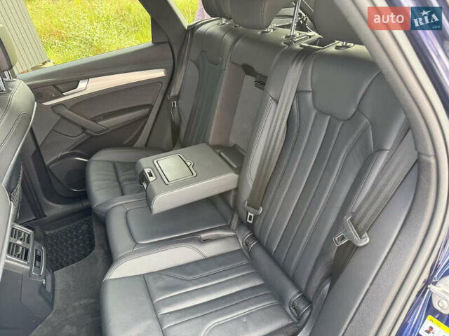 Синій Ауді Ку 5, об'ємом двигуна 2 л та пробігом 70 тис. км за 25300 $, фото 19 на Automoto.ua