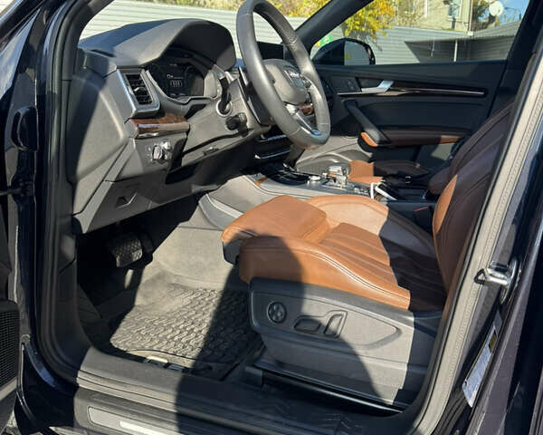 Синий Ауди Ку 5, объемом двигателя 1.98 л и пробегом 79 тыс. км за 29000 $, фото 10 на Automoto.ua