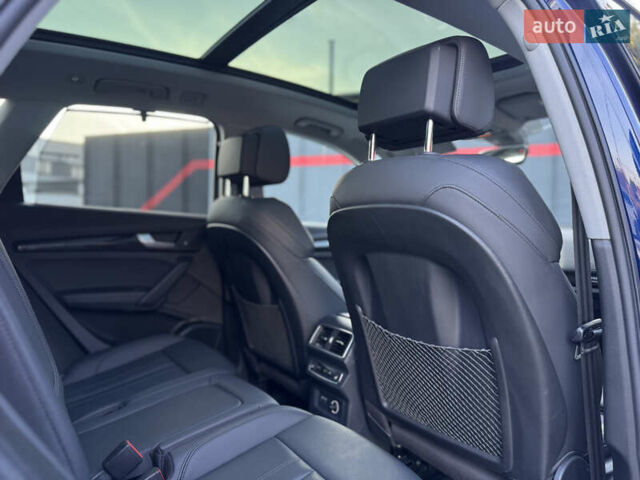 Синій Ауді Ку 5, об'ємом двигуна 2 л та пробігом 176 тис. км за 24499 $, фото 46 на Automoto.ua