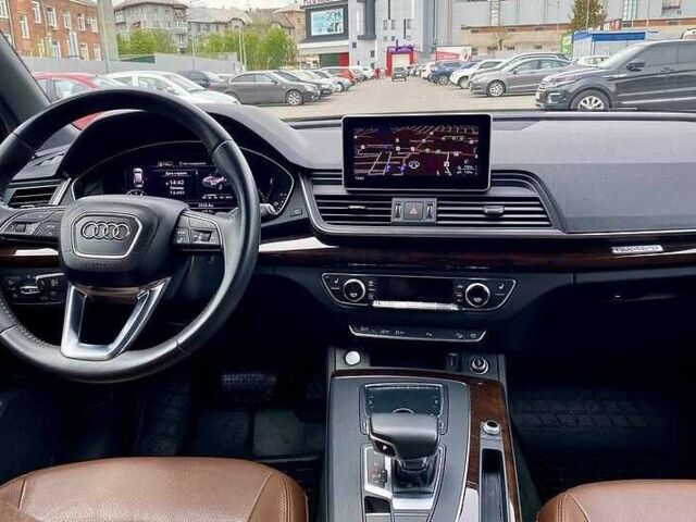 Синий Ауди Ку 5, объемом двигателя 2 л и пробегом 93 тыс. км за 18200 $, фото 16 на Automoto.ua