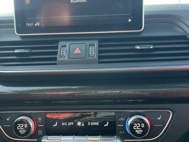 Синий Ауди Ку 5, объемом двигателя 3 л и пробегом 140 тыс. км за 31000 $, фото 11 на Automoto.ua