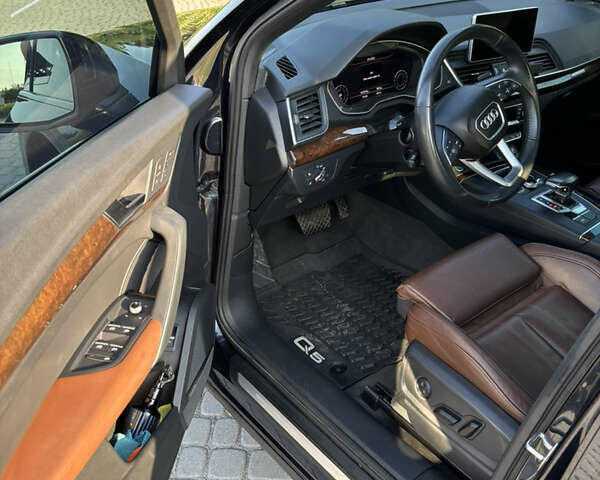 Синий Ауди Ку 5, объемом двигателя 1.98 л и пробегом 159 тыс. км за 23700 $, фото 27 на Automoto.ua