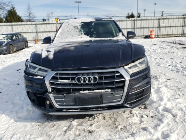 Синий Ауди Ку 5, объемом двигателя 2 л и пробегом 90 тыс. км за 19500 $, фото 1 на Automoto.ua