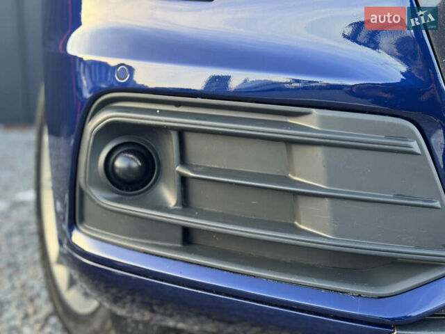 Синій Ауді Ку 5, об'ємом двигуна 2 л та пробігом 176 тис. км за 24499 $, фото 8 на Automoto.ua