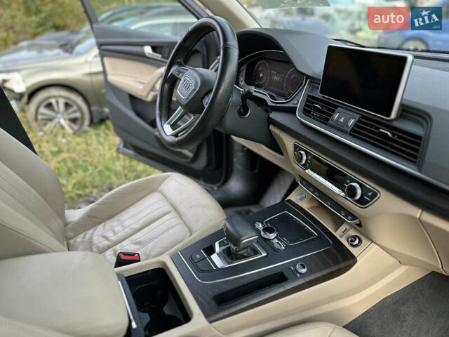 Синій Ауді Ку 5, об'ємом двигуна 1.98 л та пробігом 132 тис. км за 18000 $, фото 9 на Automoto.ua