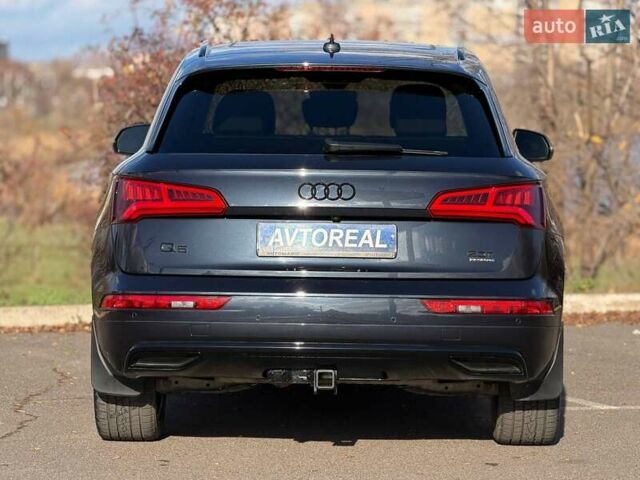 Синій Ауді Ку 5, об'ємом двигуна 1.98 л та пробігом 130 тис. км за 28000 $, фото 12 на Automoto.ua