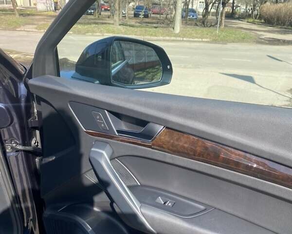 Синий Ауди Ку 5, объемом двигателя 1.98 л и пробегом 53 тыс. км за 28000 $, фото 54 на Automoto.ua