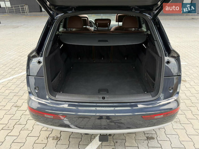 Синий Ауди Ку 5, объемом двигателя 2 л и пробегом 177 тыс. км за 24799 $, фото 64 на Automoto.ua