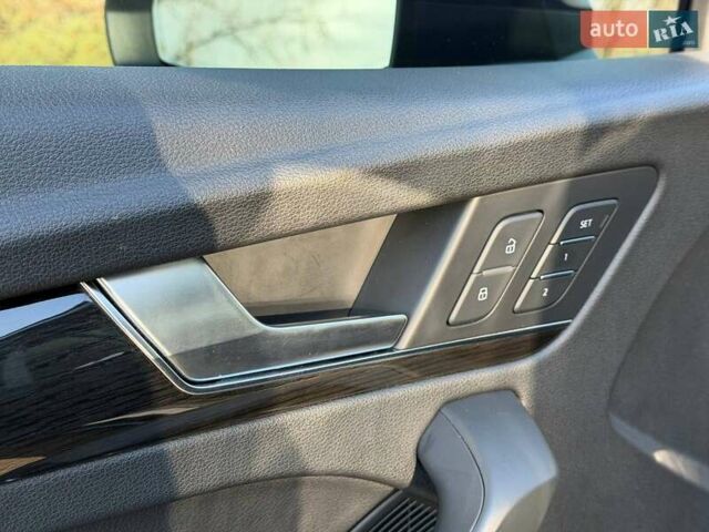 Синій Ауді Ку 5, об'ємом двигуна 1.98 л та пробігом 130 тис. км за 28000 $, фото 36 на Automoto.ua