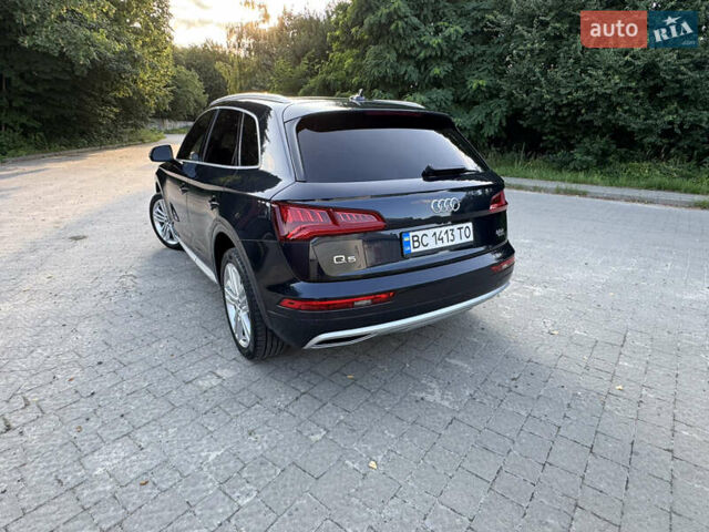 Синій Ауді Ку 5, об'ємом двигуна 2 л та пробігом 137 тис. км за 28500 $, фото 8 на Automoto.ua
