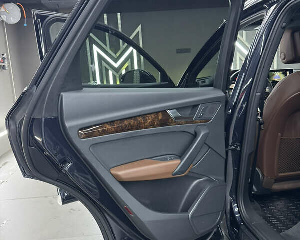 Синий Ауди Ку 5, объемом двигателя 1.98 л и пробегом 129 тыс. км за 24350 $, фото 3 на Automoto.ua