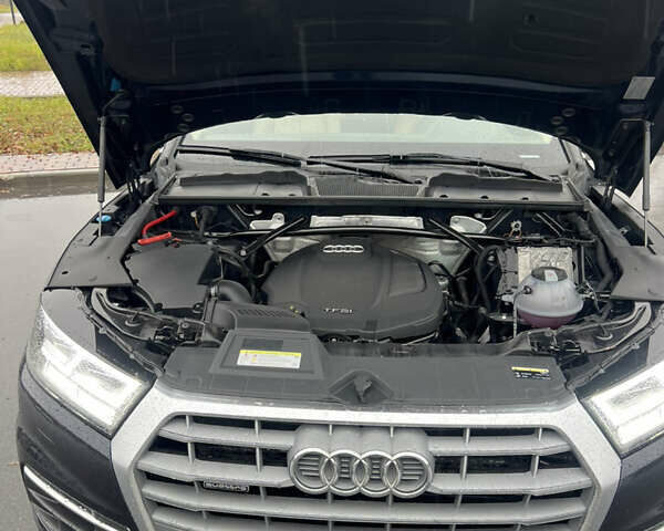 Синий Ауди Ку 5, объемом двигателя 2 л и пробегом 179 тыс. км за 23400 $, фото 5 на Automoto.ua