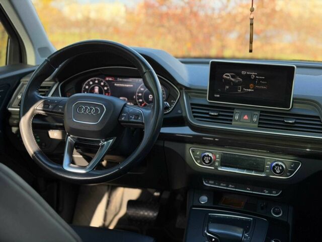Синий Ауди Ку 5, объемом двигателя 2 л и пробегом 130 тыс. км за 28000 $, фото 18 на Automoto.ua