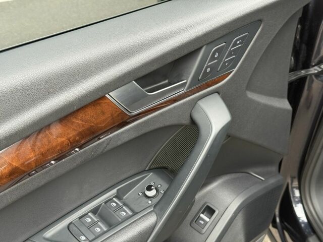 Синий Ауди Ку 5, объемом двигателя 2 л и пробегом 105 тыс. км за 24200 $, фото 11 на Automoto.ua