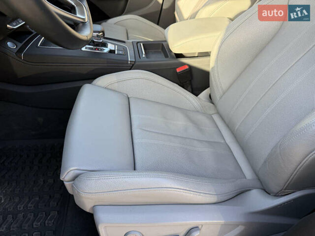 Синий Ауди Ку 5, объемом двигателя 1.98 л и пробегом 88 тыс. км за 30700 $, фото 19 на Automoto.ua