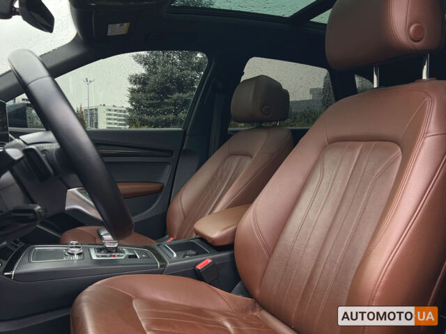 Синий Ауди Ку 5, объемом двигателя 2 л и пробегом 70 тыс. км за 29800 $, фото 16 на Automoto.ua