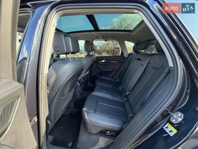 Синій Ауді Ку 5, об'ємом двигуна 1.98 л та пробігом 130 тис. км за 28000 $, фото 34 на Automoto.ua