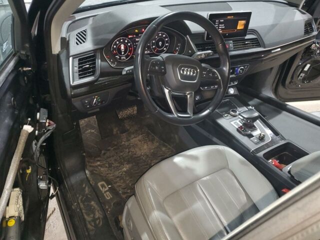 Синий Ауди Ку 5, объемом двигателя 2 л и пробегом 143 тыс. км за 17500 $, фото 7 на Automoto.ua