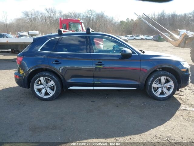 Синий Ауди Ку 5, объемом двигателя 2 л и пробегом 178 тыс. км за 17300 $, фото 6 на Automoto.ua