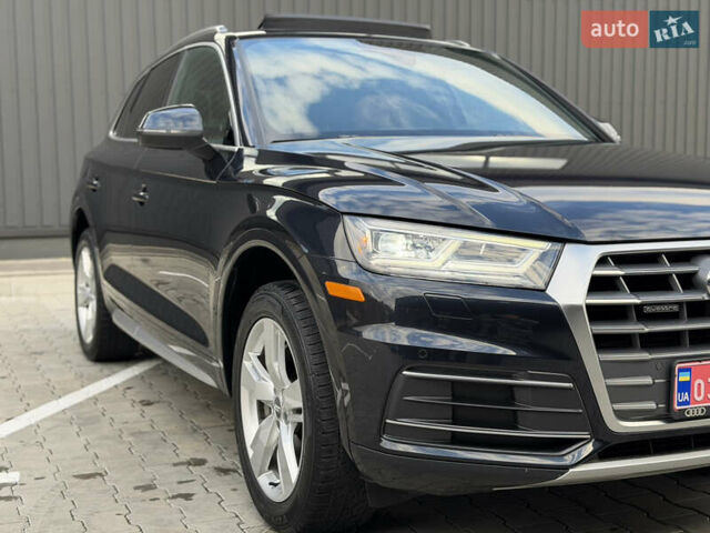 Синий Ауди Ку 5, объемом двигателя 2 л и пробегом 177 тыс. км за 24799 $, фото 98 на Automoto.ua