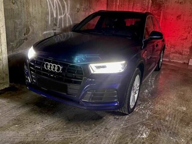 Синий Ауди Ку 5, объемом двигателя 2 л и пробегом 93 тыс. км за 18200 $, фото 10 на Automoto.ua