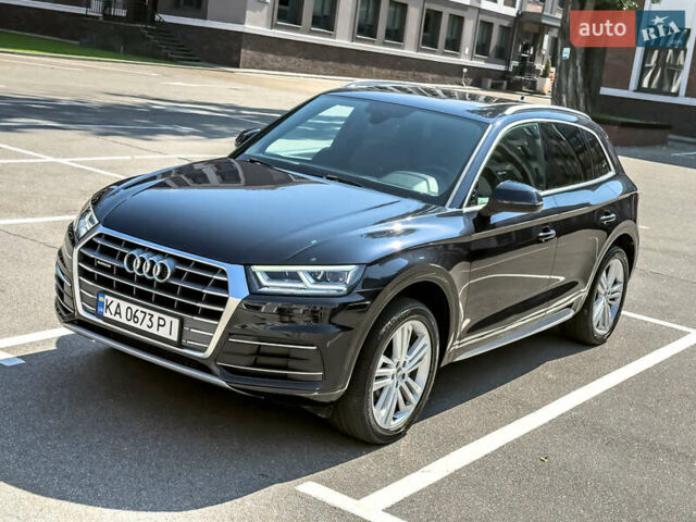 Синій Ауді Ку 5, об'ємом двигуна 2 л та пробігом 86 тис. км за 32999 $, фото 3 на Automoto.ua