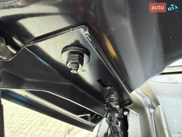 Синий Ауди Ку 5, объемом двигателя 2 л и пробегом 177 тыс. км за 24799 $, фото 91 на Automoto.ua