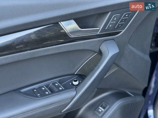 Синій Ауді Ку 5, об'ємом двигуна 2 л та пробігом 176 тис. км за 24499 $, фото 22 на Automoto.ua