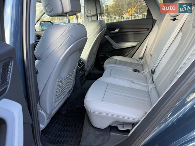 Синий Ауди Ку 5, объемом двигателя 1.98 л и пробегом 88 тыс. км за 30700 $, фото 24 на Automoto.ua