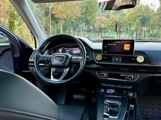 Синий Ауди Ку 5, объемом двигателя 2 л и пробегом 88 тыс. км за 28555 $, фото 20 на Automoto.ua