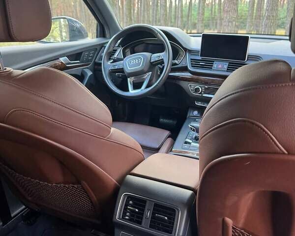 Синій Ауді Ку 5, об'ємом двигуна 1.98 л та пробігом 123 тис. км за 28500 $, фото 13 на Automoto.ua