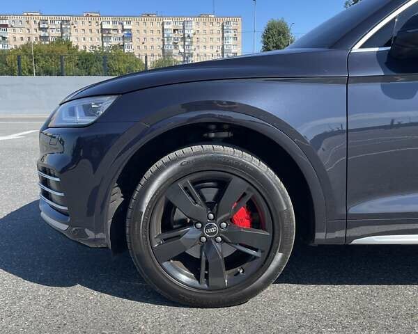 Синий Ауди Ку 5, объемом двигателя 1.98 л и пробегом 190 тыс. км за 26000 $, фото 26 на Automoto.ua