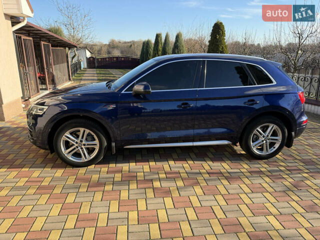 Синий Ауди Ку 5, объемом двигателя 1.97 л и пробегом 113 тыс. км за 37200 $, фото 2 на Automoto.ua