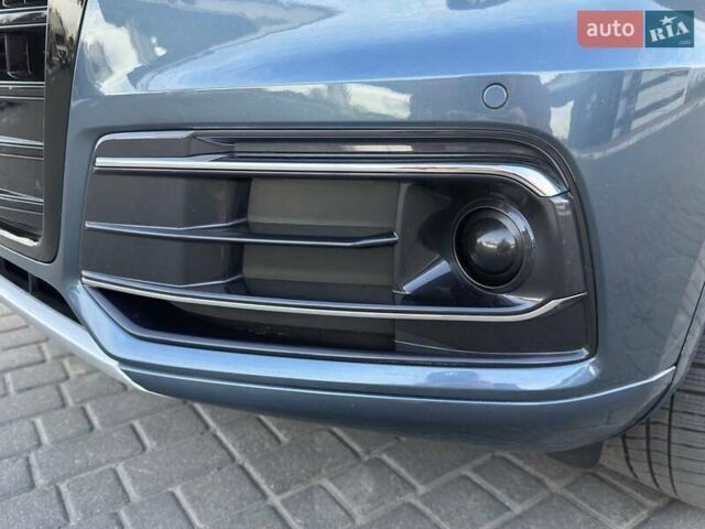 Синій Ауді Ку 5, об'ємом двигуна 1.98 л та пробігом 82 тис. км за 32000 $, фото 40 на Automoto.ua
